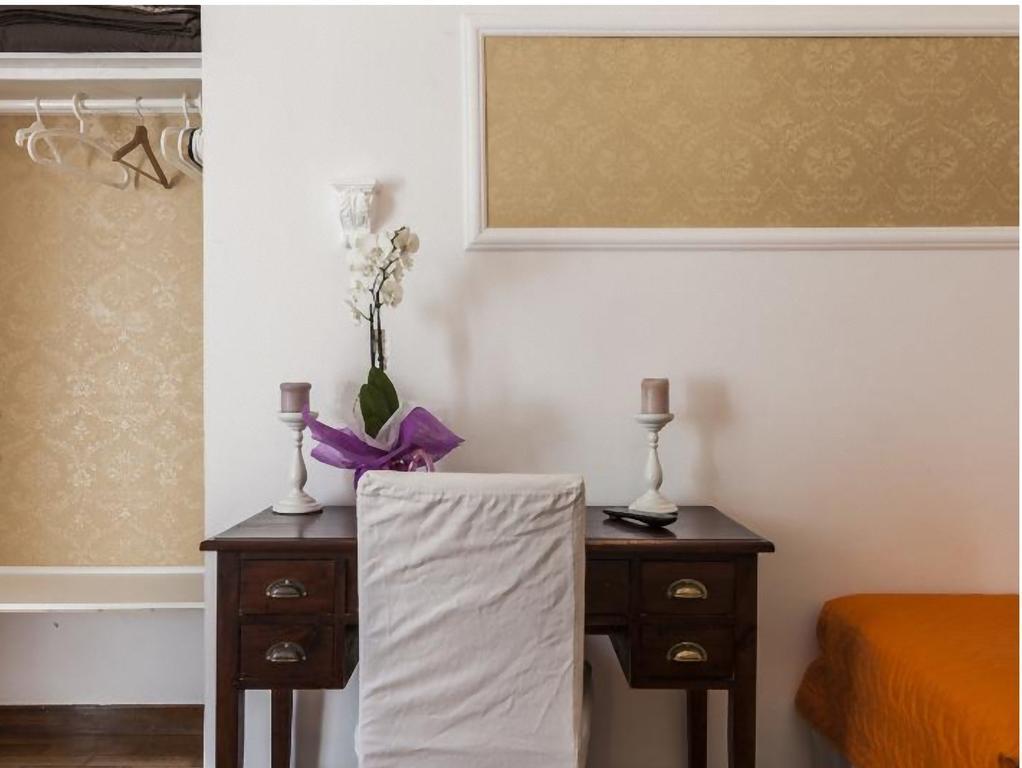 Le Poesie Di Roma Bed and Breakfast Zewnętrze zdjęcie